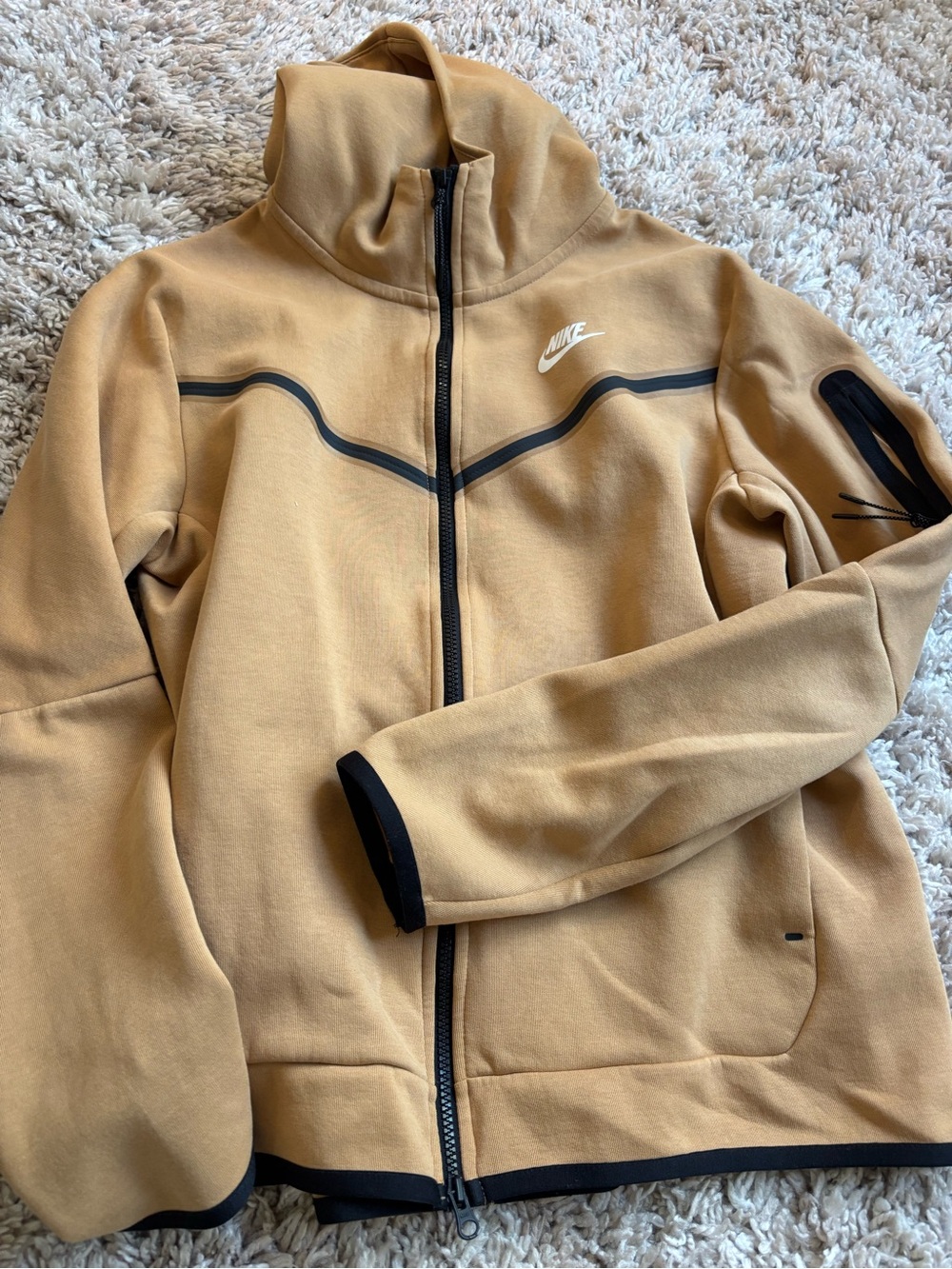 Nike Men’s Tan Full-Zip Jacket